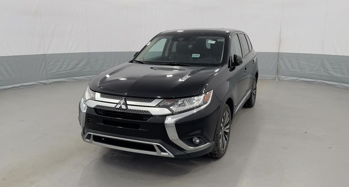 Thumbnail: 2020 Mitsubishi Outlander - 1