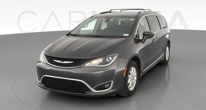 Used chrysler best sale pacifica minivan