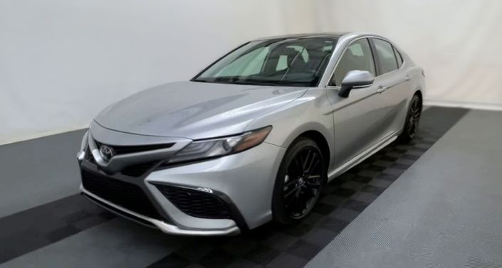 Used Toyota Camry XSE for Sale Online | Carvana