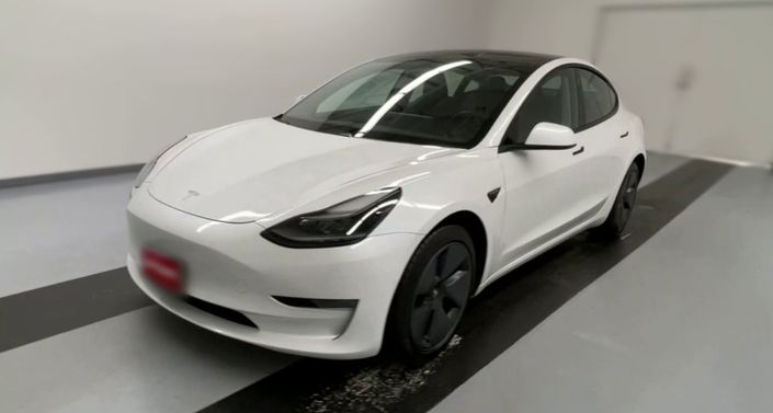 Tesla Model 3 Carvana