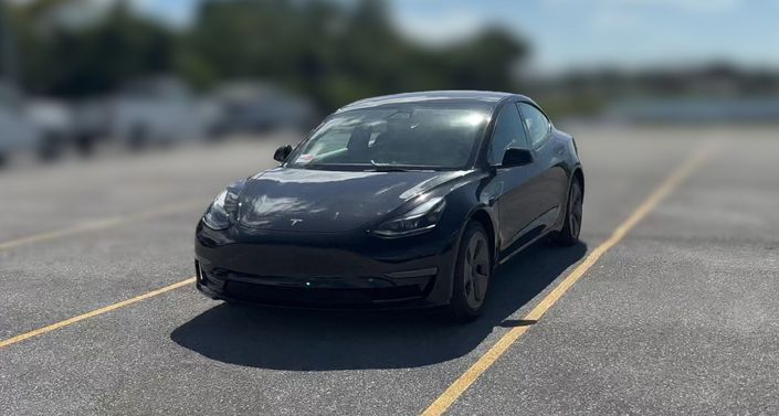 2022 Tesla Model 3 Standard Range -
                Dania, FL