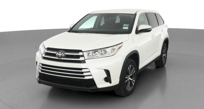 2019 Toyota Highlander LE -
                Indianapolis, IN