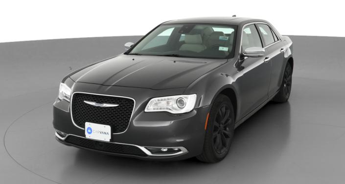 2018 Chrysler 300 Limited Edition -
                Lorain, OH