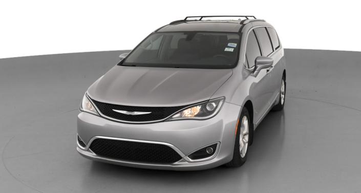 2017 Chrysler Pacifica  -
                Beverly, NJ