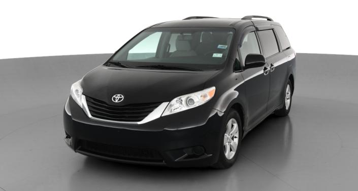 2015 Toyota Sienna LE -
                Lorain, OH