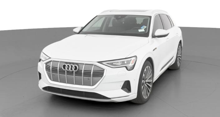 2019 Audi e-tron Prestige Hero Image