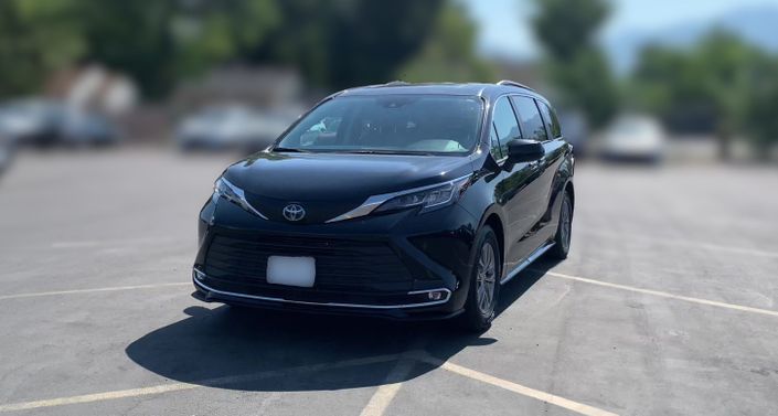 2023 Toyota Sienna XLE -
                Lehi, UT