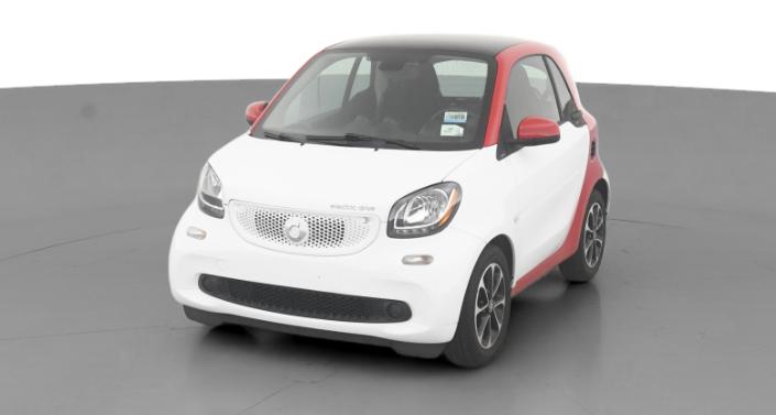 2017 smart fortwo Pure -
                Auburn, GA