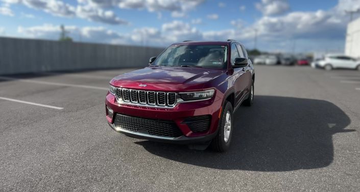 2023 Jeep Grand Cherokee Laredo -
                Beverly, NJ