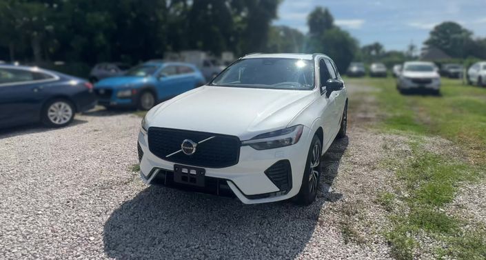 2023 Volvo XC60 B5 Plus -
                Brandon, FL