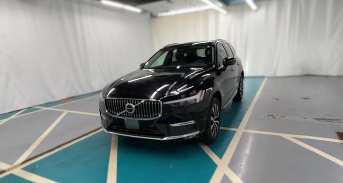 2023 Volvo XC60 B5 Plus -
                Cicero, NY