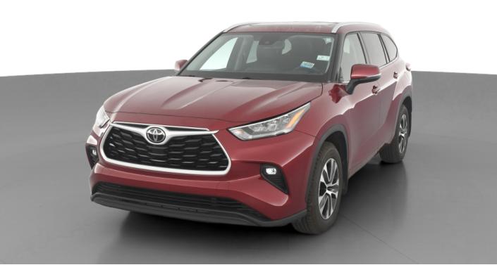 2020 Toyota Highlander XLE -
                Trenton, OH