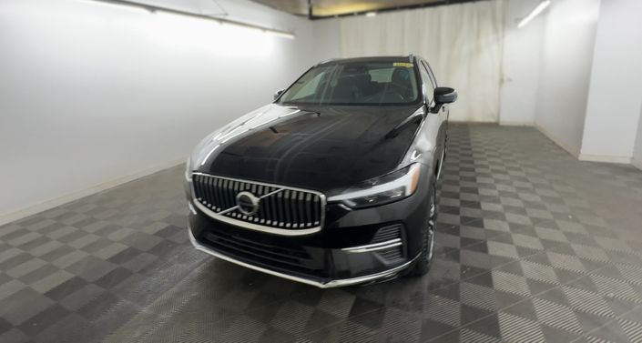 2023 Volvo XC60 B5 Plus -
                Framingham, MA