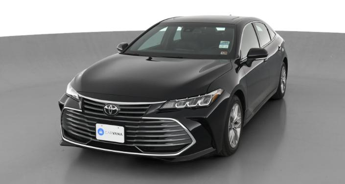 2019 Toyota Avalon XLE -
                Framingham, MA