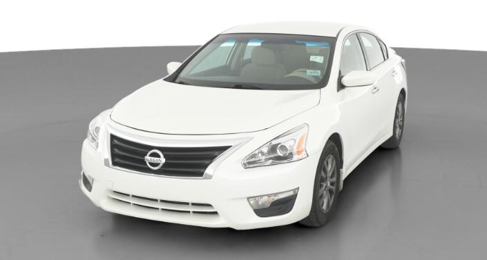 2015 Nissan Altima S -
                Trenton, OH