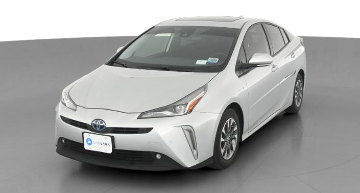 2022 Toyota Prius XLE Hero Image