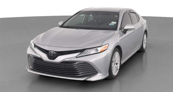 2020 Toyota Camry XLE -
                Auburn, GA