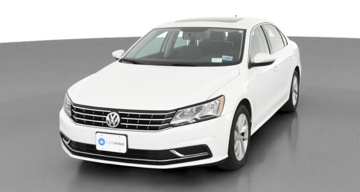 2018 Volkswagen Passat 2.0T -
                Fairview, OR