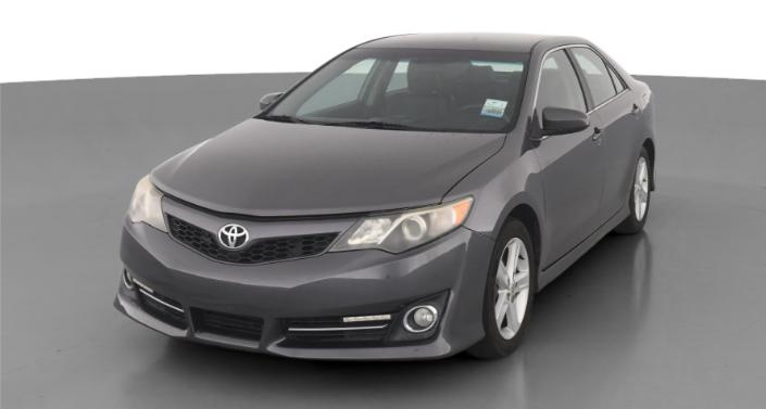 2014 Toyota Camry SE -
                Auburn, GA