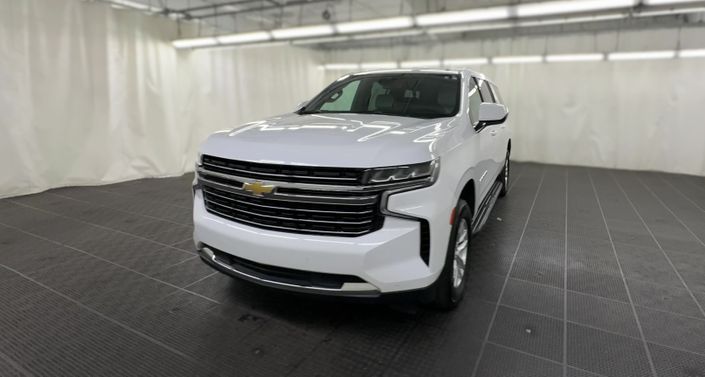 2023 Chevrolet Suburban LT -
                Trenton, OH