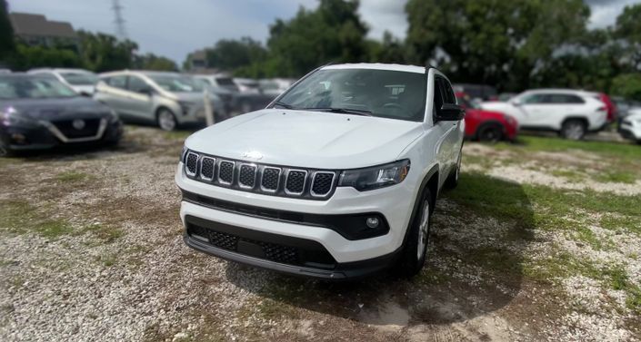 2023 Jeep Compass Latitude -
                Haines City, FL