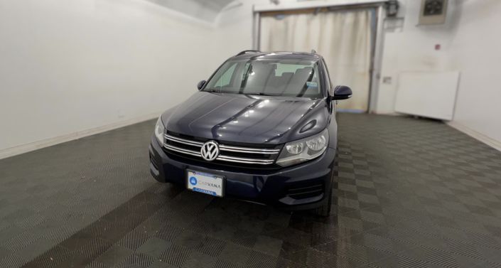 2016 Volkswagen Tiguan 2.0T -
                Framingham, MA