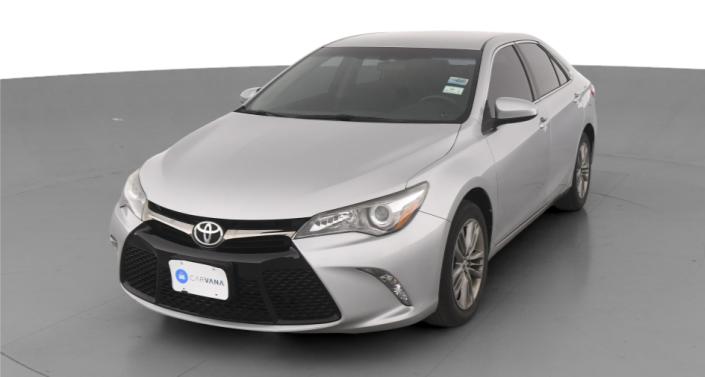 2015 Toyota Camry SE Hero Image