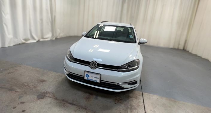 2019 Volkswagen e-Golf  -
                Riverside, CA