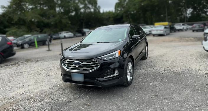 2022 Ford Edge Titanium -
                Yaphank, NY