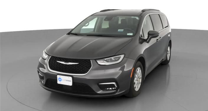 2022 Chrysler Pacifica Touring L Hero Image