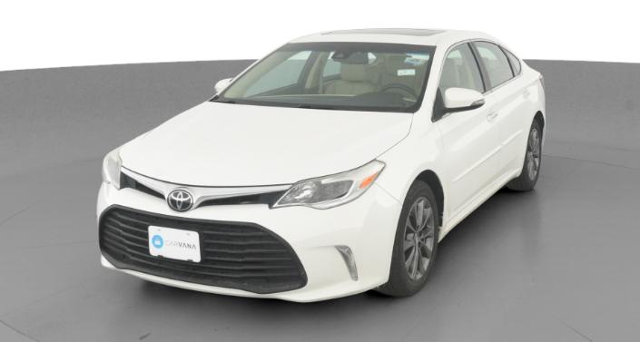 2017 Toyota Avalon XLE -
                Hebron, OH