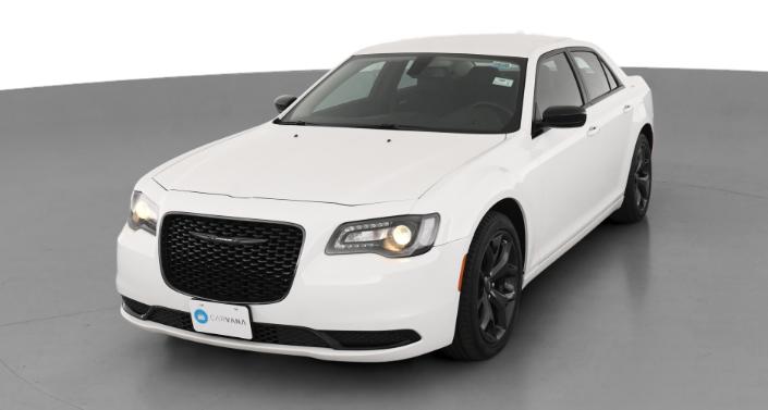 2020 Chrysler 300 Touring -
                Beverly, NJ