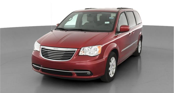 2015 Chrysler Town & Country Touring -
                Lorain, OH