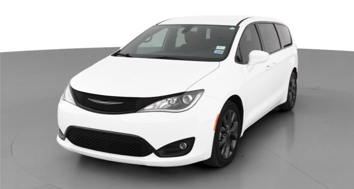 2018 Chrysler Pacifica Touring Plus -
                Tolleson, AZ