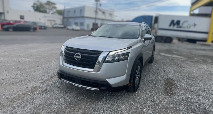 2023 Nissan Pathfinder SL -
                Norfolk, MA