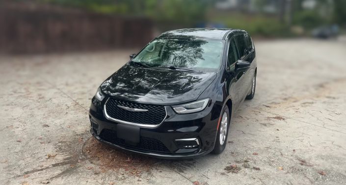 2023 Chrysler Pacifica Touring L -
                Atlanta, GA