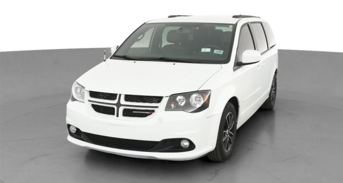 2017 Dodge Grand Caravan SE Hero Image