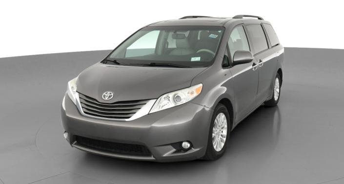 2011 Toyota Sienna XLE -
                Trenton, OH