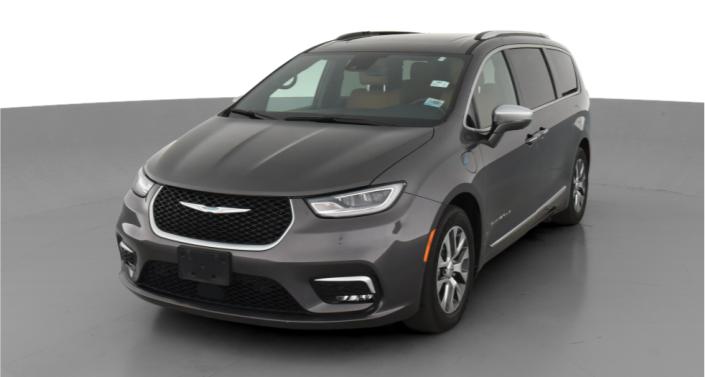 2021 Chrysler Pacifica Hybrid Pinnacle -
                Lorain, OH