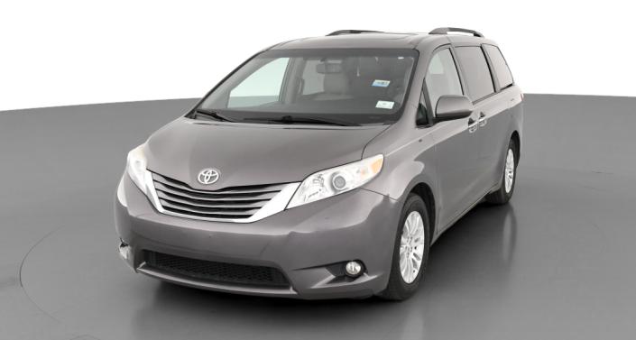 2017 Toyota Sienna XLE Premium -
                Auburn, GA