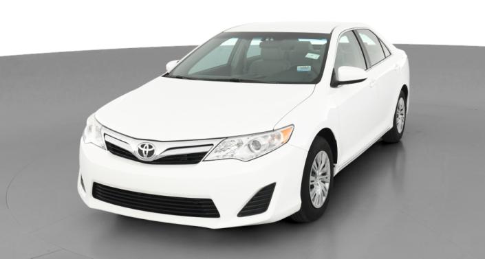 2014 Toyota Camry LE -
                Trenton, OH