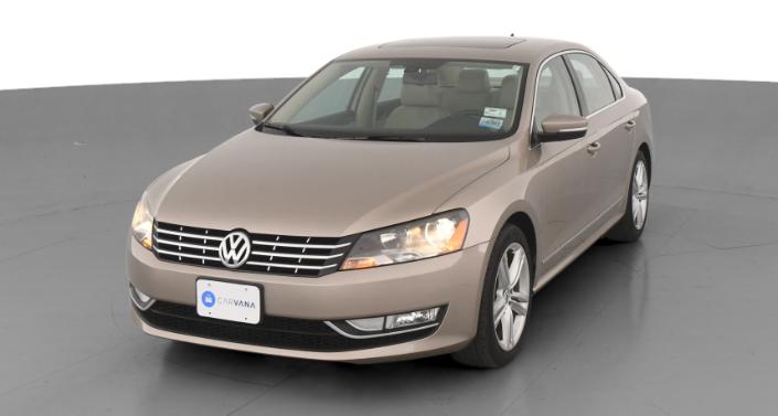 2015 Volkswagen Passat SEL -
                Indianapolis, IN