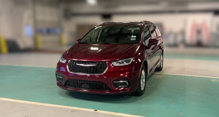 2022 Chrysler Pacifica Touring L -
                Fairview, OR