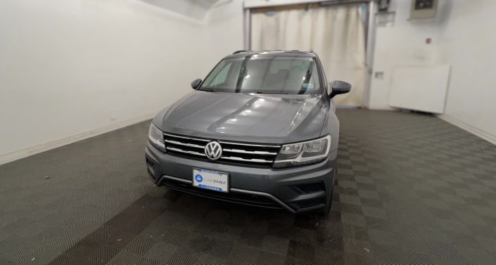 2018 Volkswagen Tiguan 2.0T -
                Framingham, MA