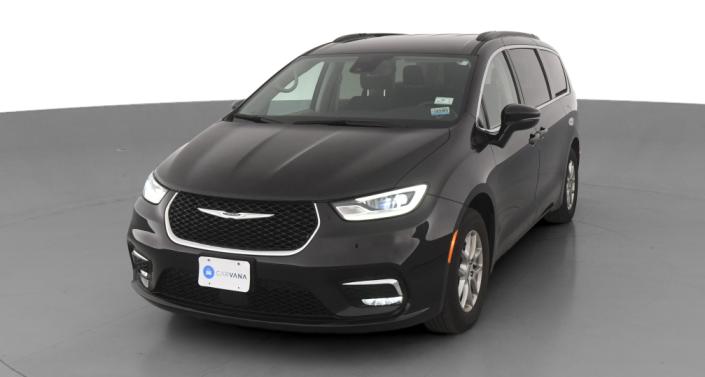 2021 Chrysler Pacifica Touring -
                Indianapolis, IN