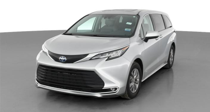 2021 Toyota Sienna XLE -
                Richton Park, IL