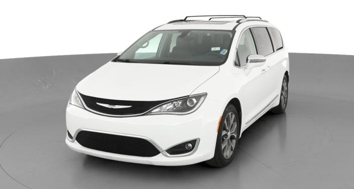 2018 Chrysler Pacifica Limited -
                Trenton, OH