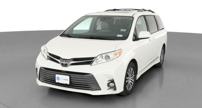 2019 Toyota Sienna XLE -
                Tooele, UT