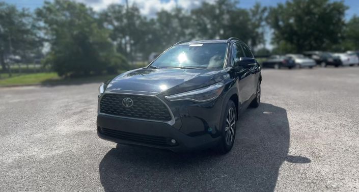 2022 Toyota Corolla Cross XLE -
                Haines City, FL