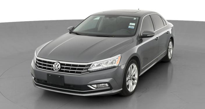 2017 Volkswagen Passat SE -
                Bessemer, AL